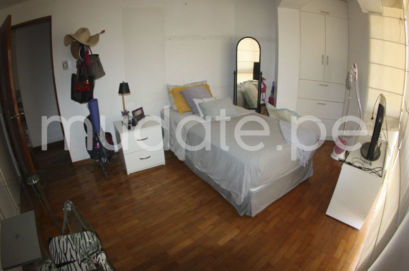 Venta Departamento en Surco cerca a Av. Benavides