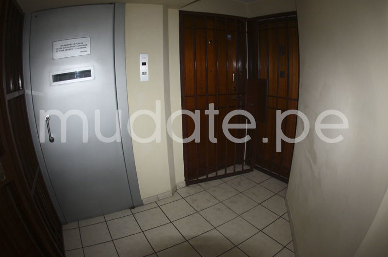 Venta Departamento en Surco cerca a Av. Benavides