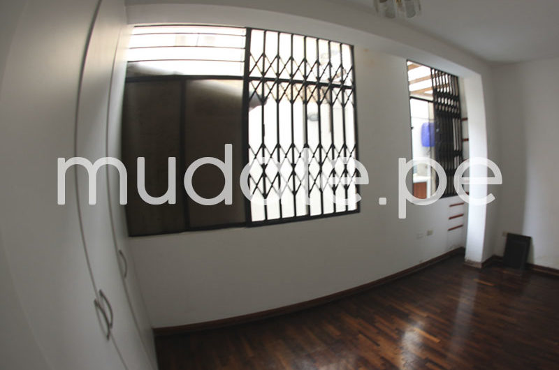 VENTA DEPARTAMENTO EN SURCO